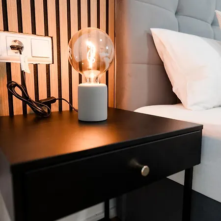 Casavia-apartments 01, City-center Boeblingen, Stellplatz, Balkon Apartamento