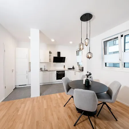 Kocasa-apartments 01, City-center Boeblingen, Stellplatz, Balkon, Waipu-tv Boeblingen