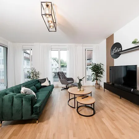Apartment Kocasa-apartments 01, City-center Boeblingen, Stellplatz, Balkon, Waipu-tv *