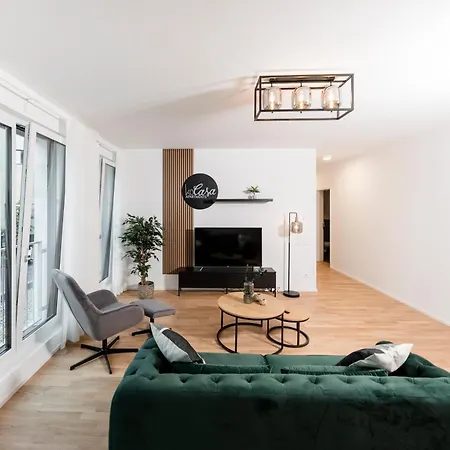 Apartment Kocasa-apartments 01, City-center Boeblingen, Stellplatz, Balkon, Waipu-tv Boeblingen