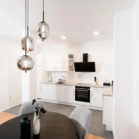 Casavia-apartments 01, City-center Boeblingen, Stellplatz, Balkon